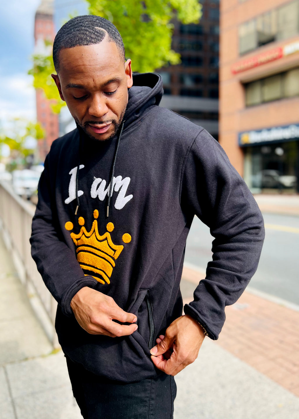 I AM 👑 Crown Hoodie (Black/Gold)